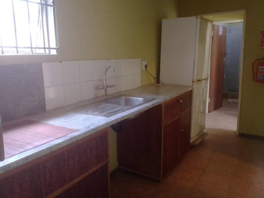 1 Bedroom Property for Sale in Brandwag Free State